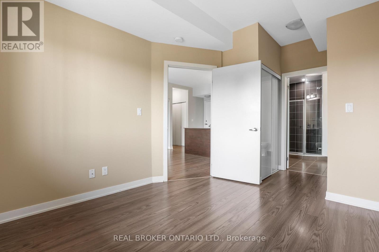 323 - 3560 St Clair Avenue E, Toronto, Ontario  M1K 0A9 - Photo 24 - E13142352