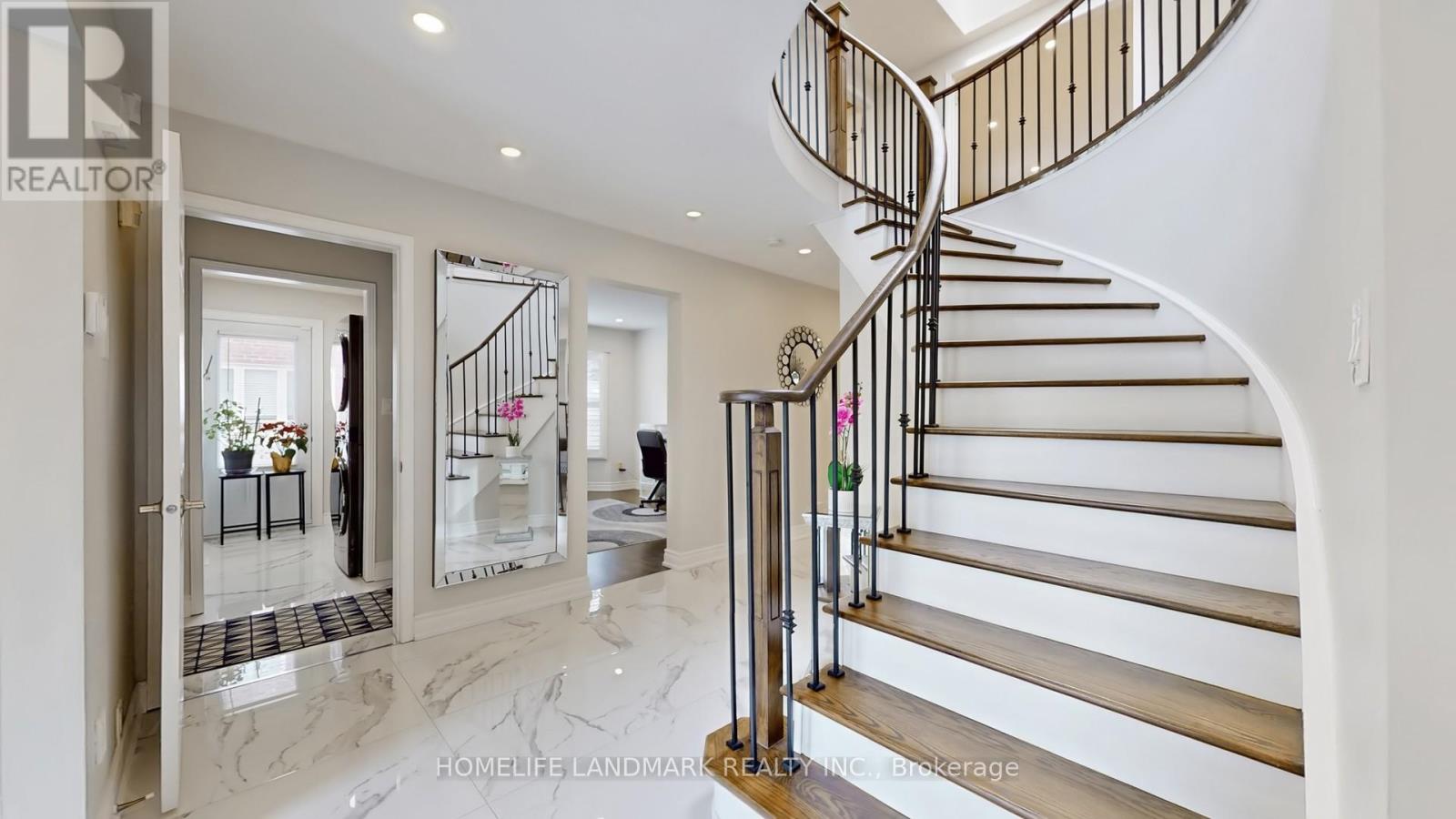 61 Farrow Crescent N, Ajax, Ontario  L1S 4W3 - Photo 7 - E13142396