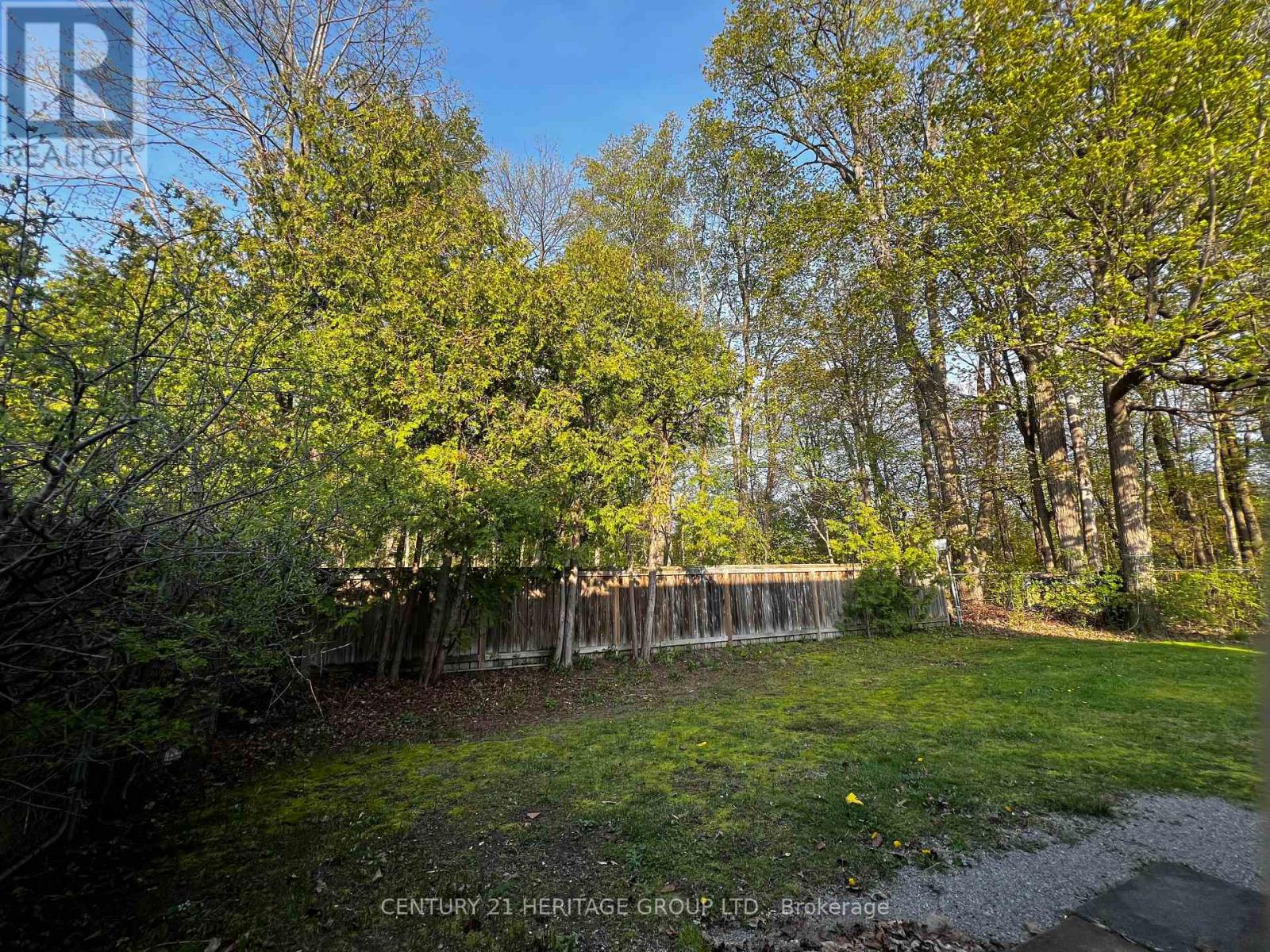1133 Trowbridge Court, Oshawa, Ontario  L1G 7H1 - Photo 26 - E13142406
