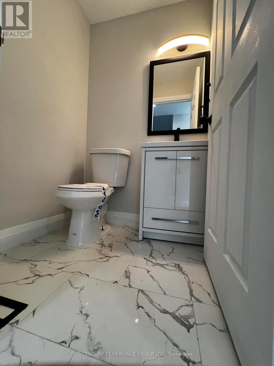 1133 Trowbridge Court, Oshawa, Ontario  L1G 7H1 - Photo 7 - E13142406