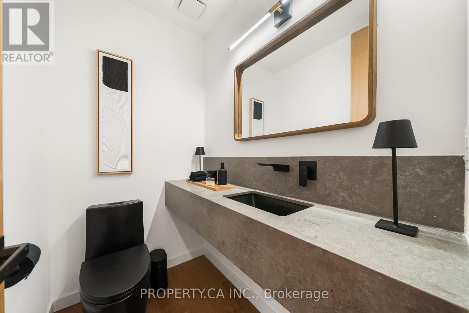 9 Maughan Crescent, Toronto, Ontario  M4L 3E4 - Photo 21 - E13142422