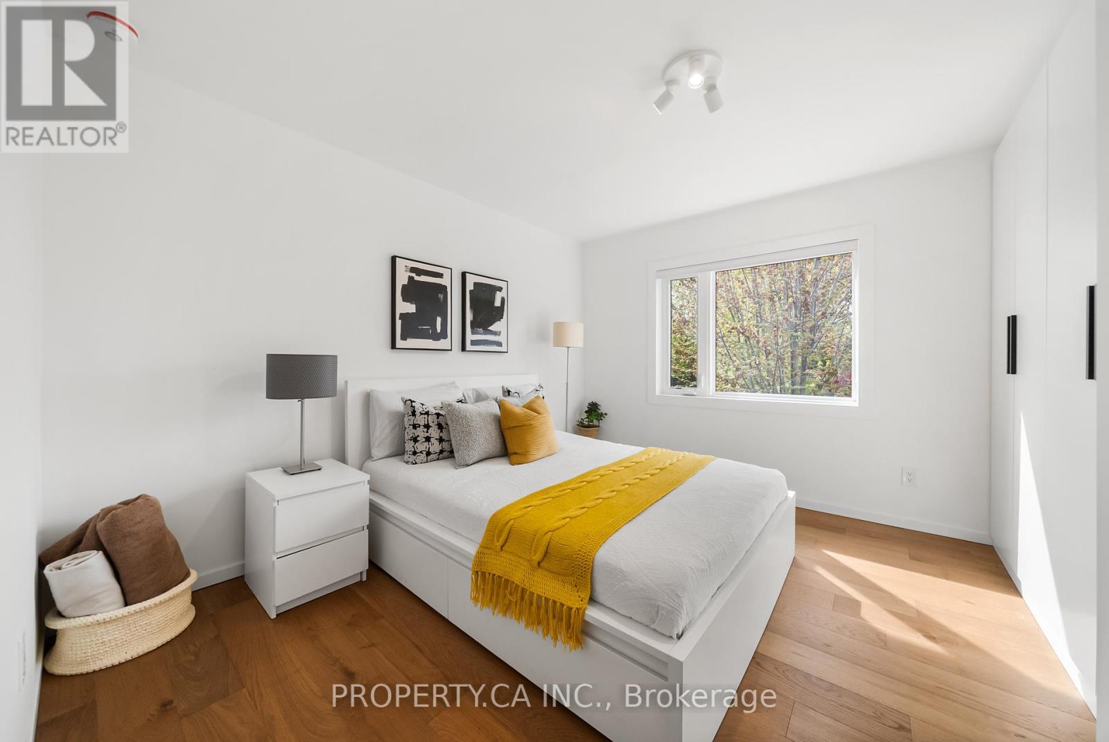 9 Maughan Crescent, Toronto, Ontario  M4L 3E4 - Photo 35 - E13142422