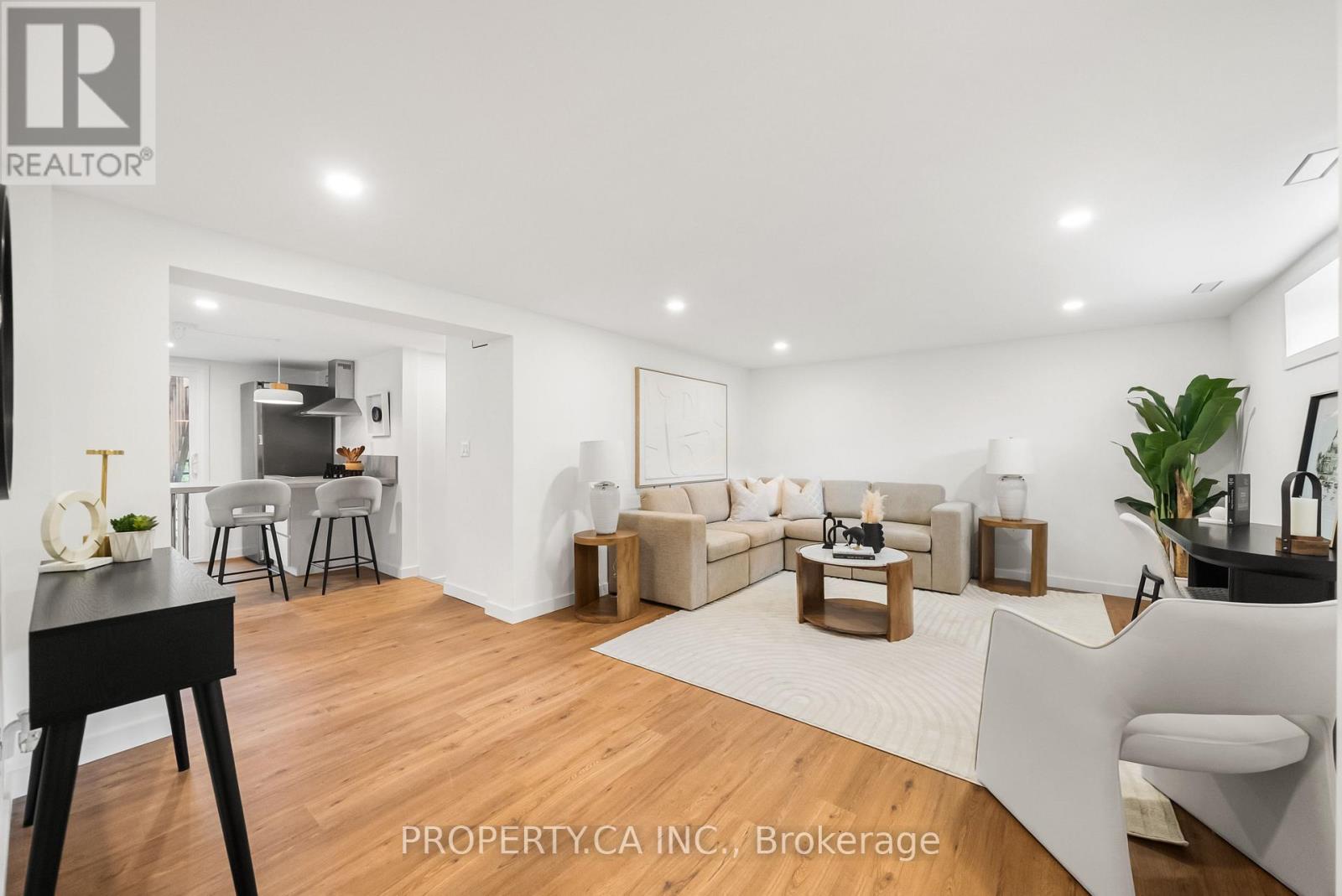 9 Maughan Crescent, Toronto, Ontario  M4L 3E4 - Photo 41 - E13142422