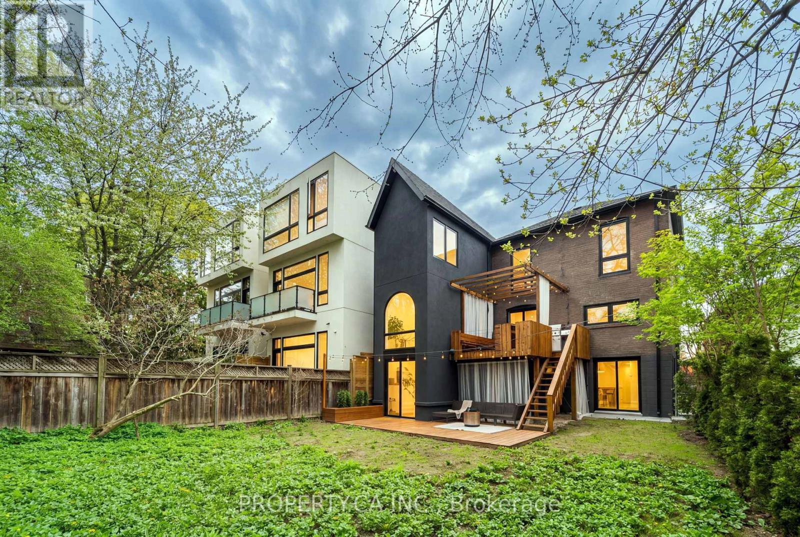 9 Maughan Crescent, Toronto, Ontario  M4L 3E4 - Photo 46 - E13142422