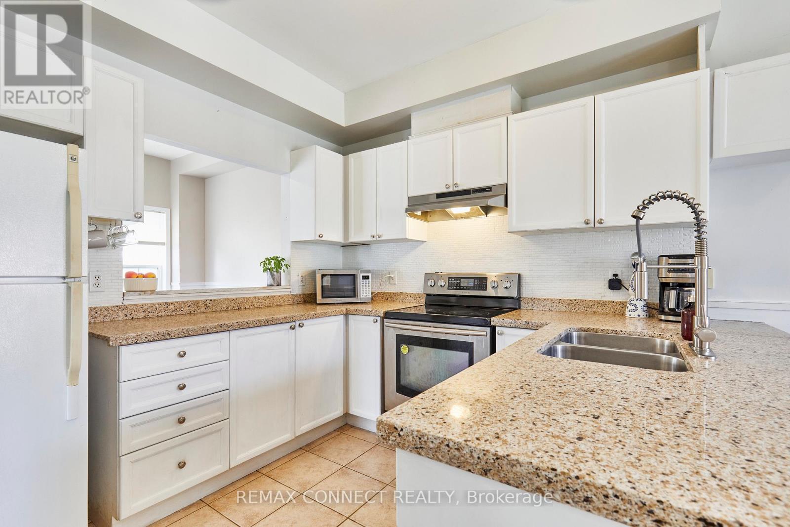 31 - 575 Steeple Hill, Pickering (Woodlands), Ontario  L1V 7E4 - Photo 14 - E13142470