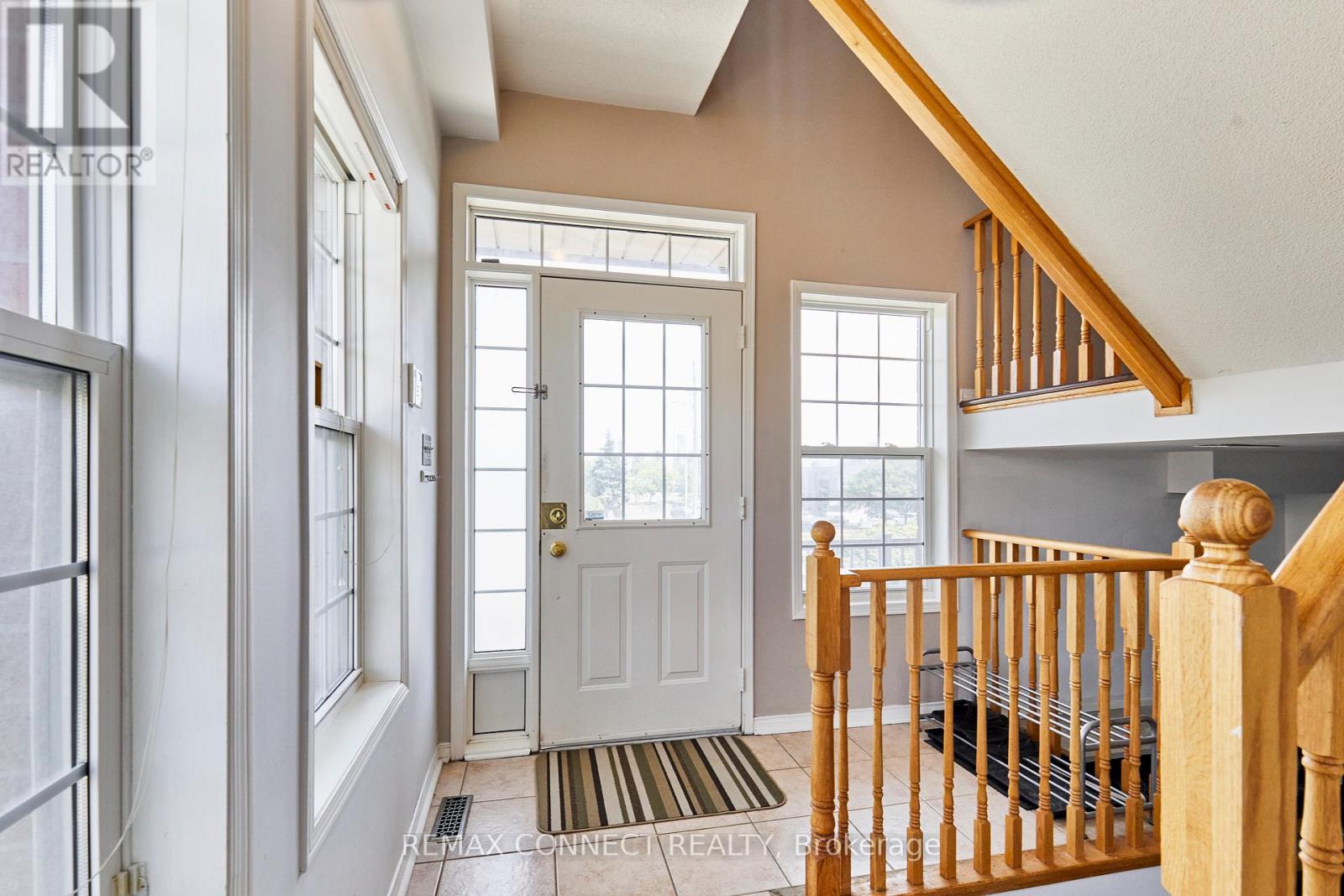 31 - 575 Steeple Hill, Pickering (Woodlands), Ontario  L1V 7E4 - Photo 6 - E13142470
