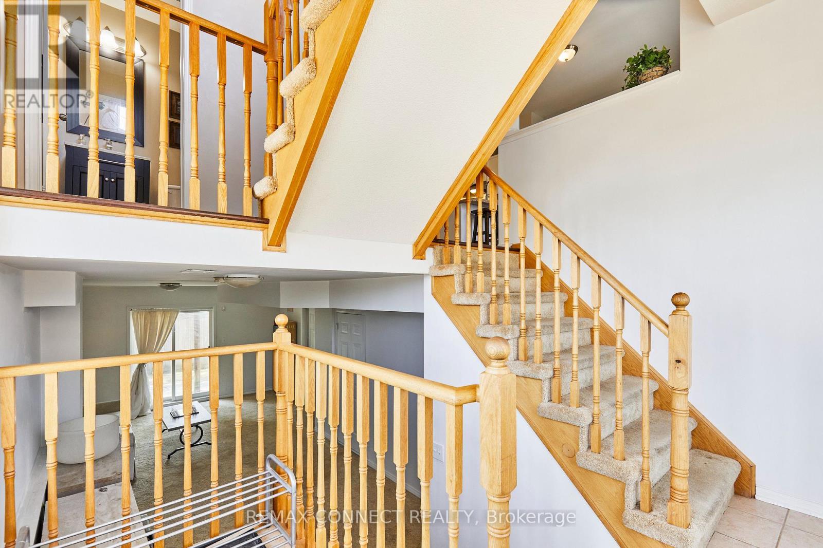 31 - 575 Steeple Hill, Pickering (Woodlands), Ontario  L1V 7E4 - Photo 7 - E13142470