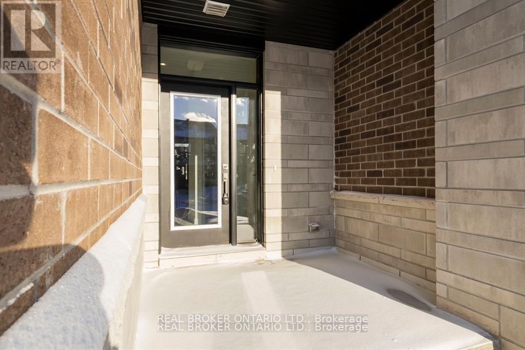 213 Bristol Crescent, North Grenville, Ontario  K0G 1J0 - Photo 4 - X12923266