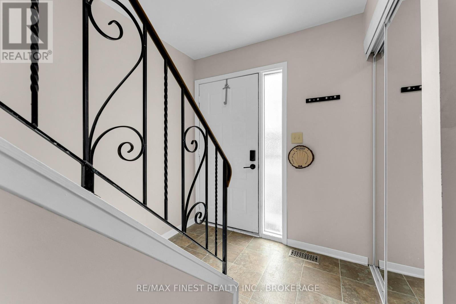 717 Ridley Drive, Kingston, Ontario K7P 2A3 - Photo 3 - X13142348