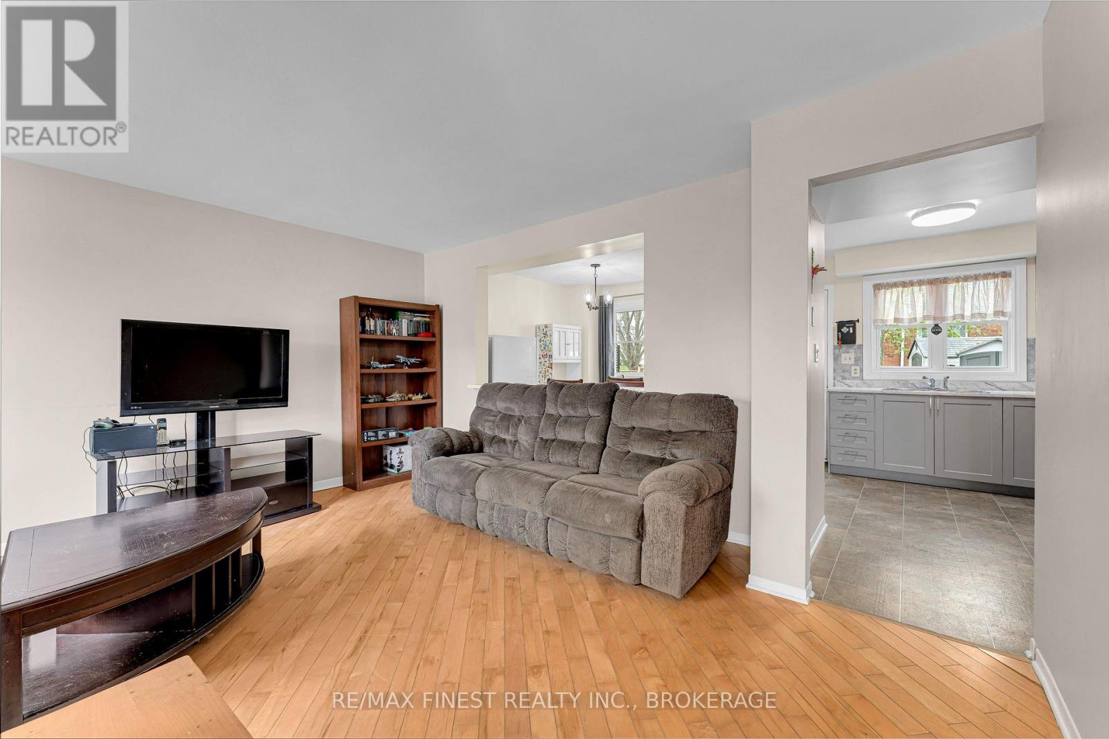 717 Ridley Drive, Kingston, Ontario K7P 2A3 - Photo 4 - X13142348