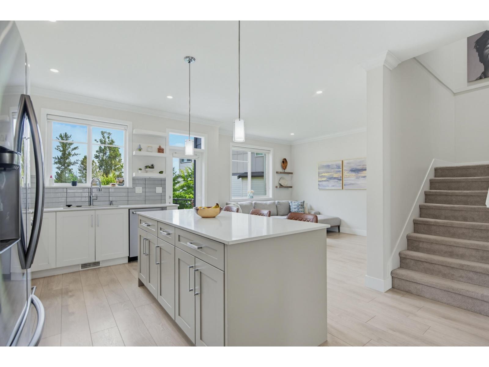 75 15665 Mountain View Drive, Surrey, British Columbia  V3Z 0W8 - Photo 9 - R3123621