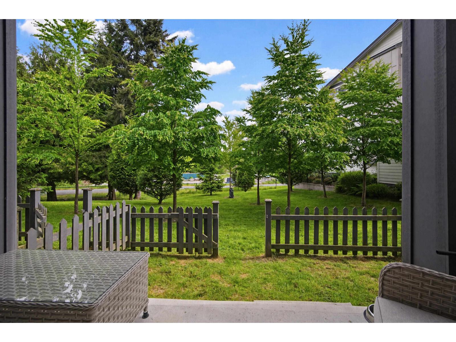 75 15665 MOUNTAIN VIEW DRIVE, Surrey, British Columbia