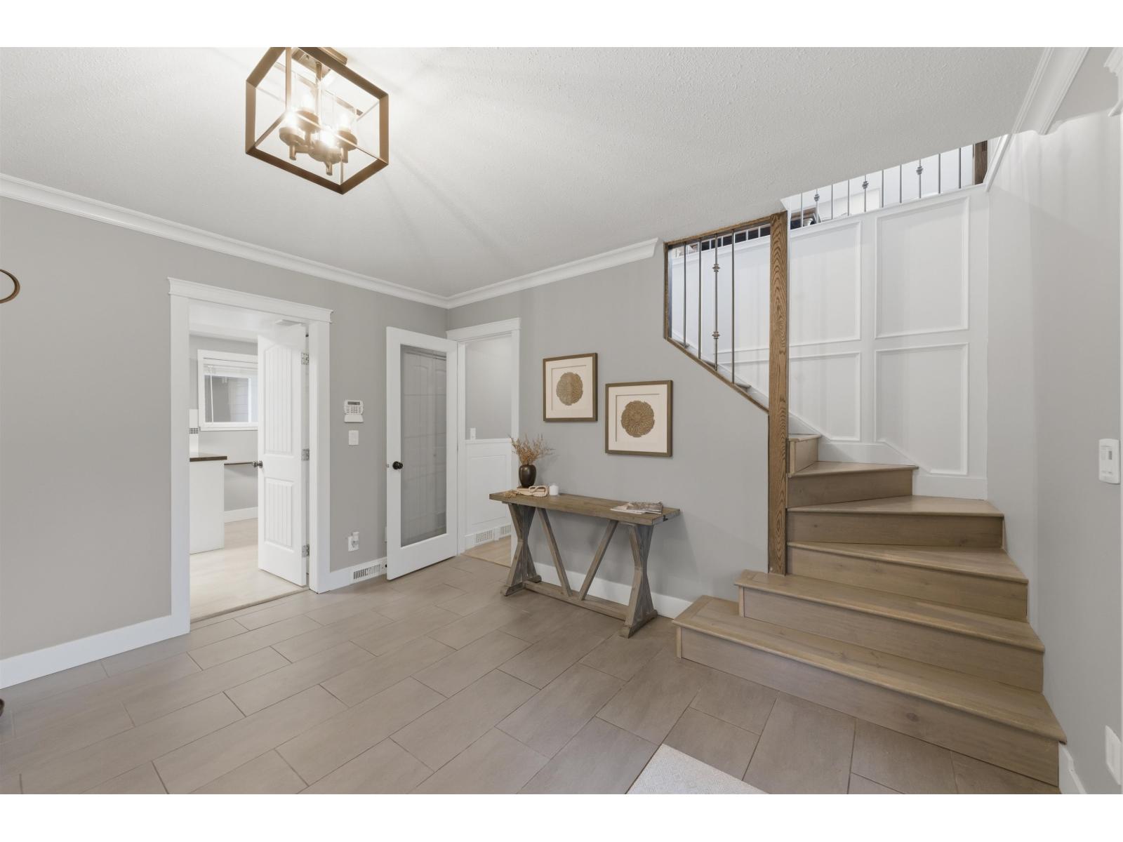 24364 61 Avenue, Langley, British Columbia  V2Y 2G2 - Photo 5 - R3124050