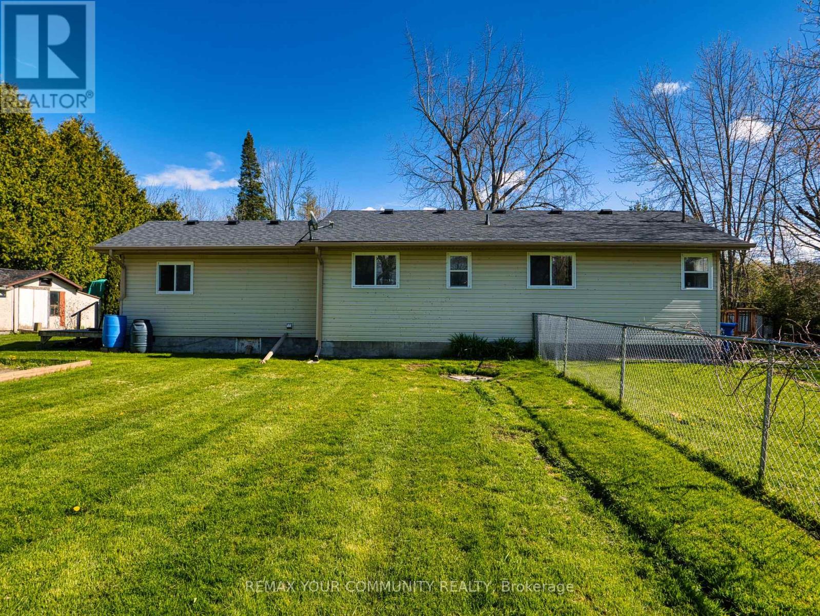 44 Sixth Street, Georgina, Ontario  L0E 1E0 - Photo 21 - N13142184