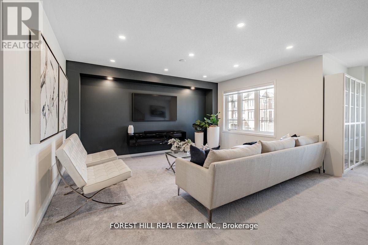 16 Hartney Drive, Richmond Hill, Ontario  L4S 0J8 - Photo 19 - N13142212