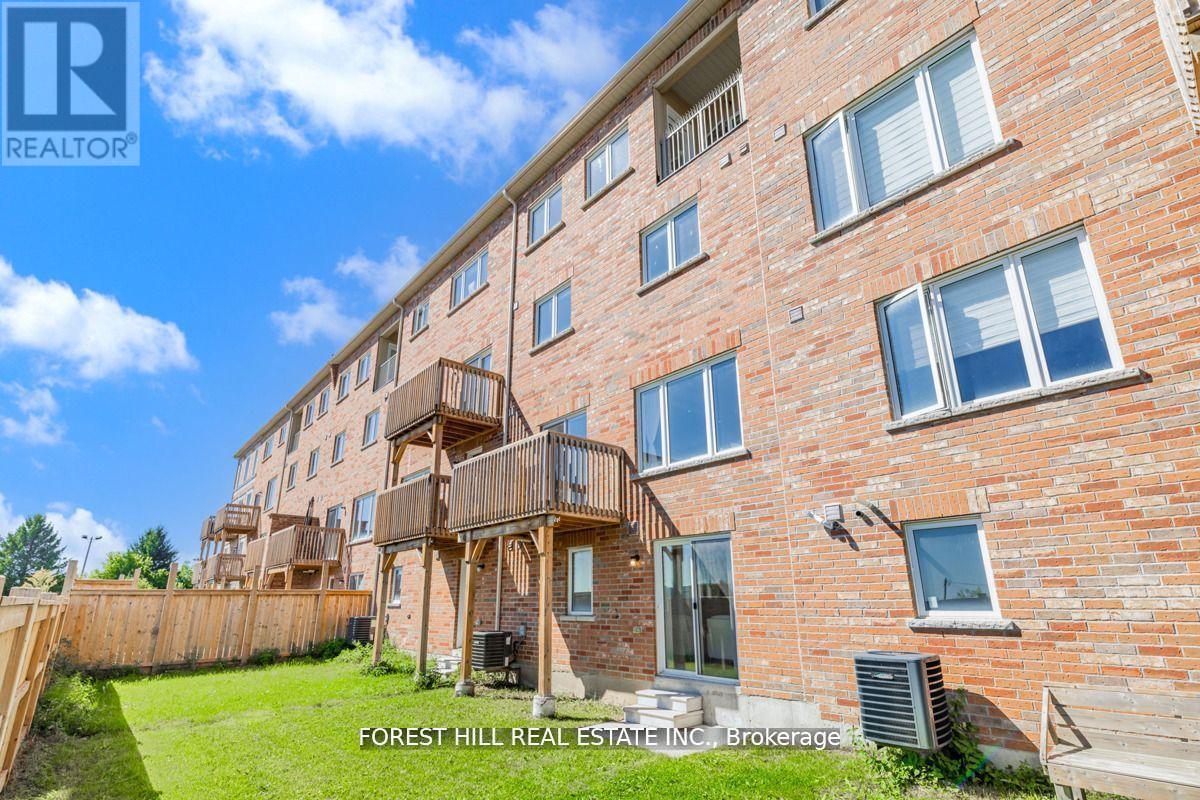 16 Hartney Drive, Richmond Hill, Ontario  L4S 0J8 - Photo 38 - N13142212