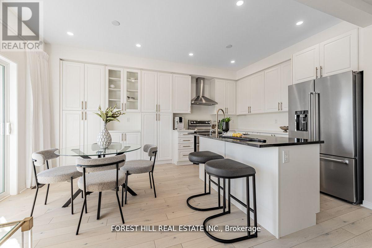 16 Hartney Drive, Richmond Hill, Ontario  L4S 0J8 - Photo 8 - N13142212