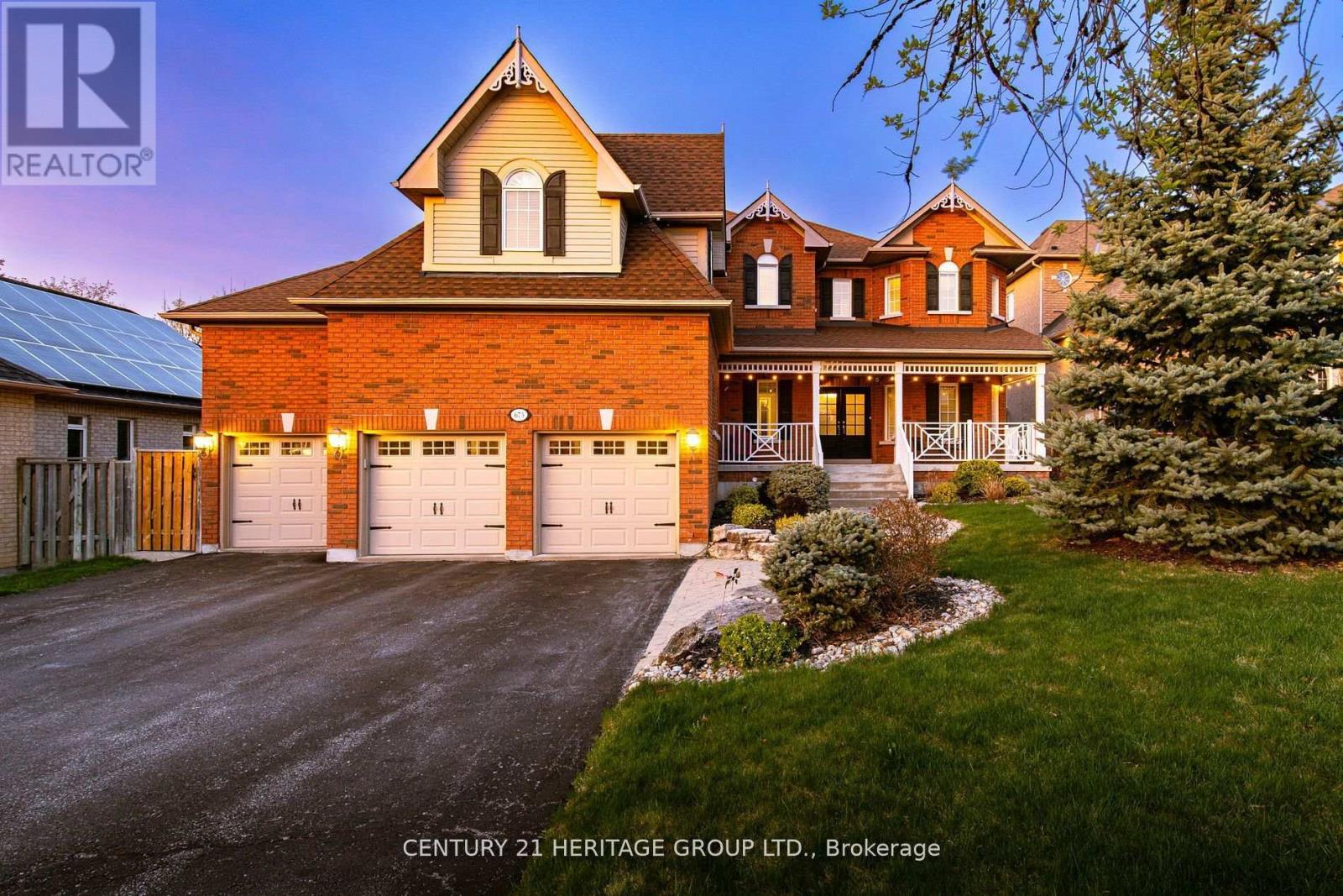 673 CHALEUR PLACE, Newmarket, Ontario