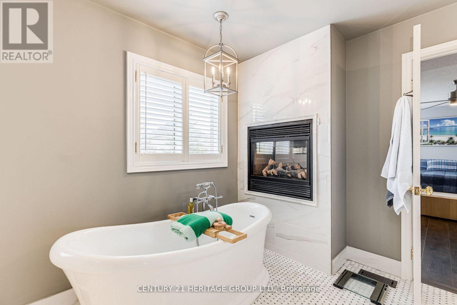 673 Chaleur Place, Newmarket, Ontario  L3X 1L6 - Photo 21 - N13142224