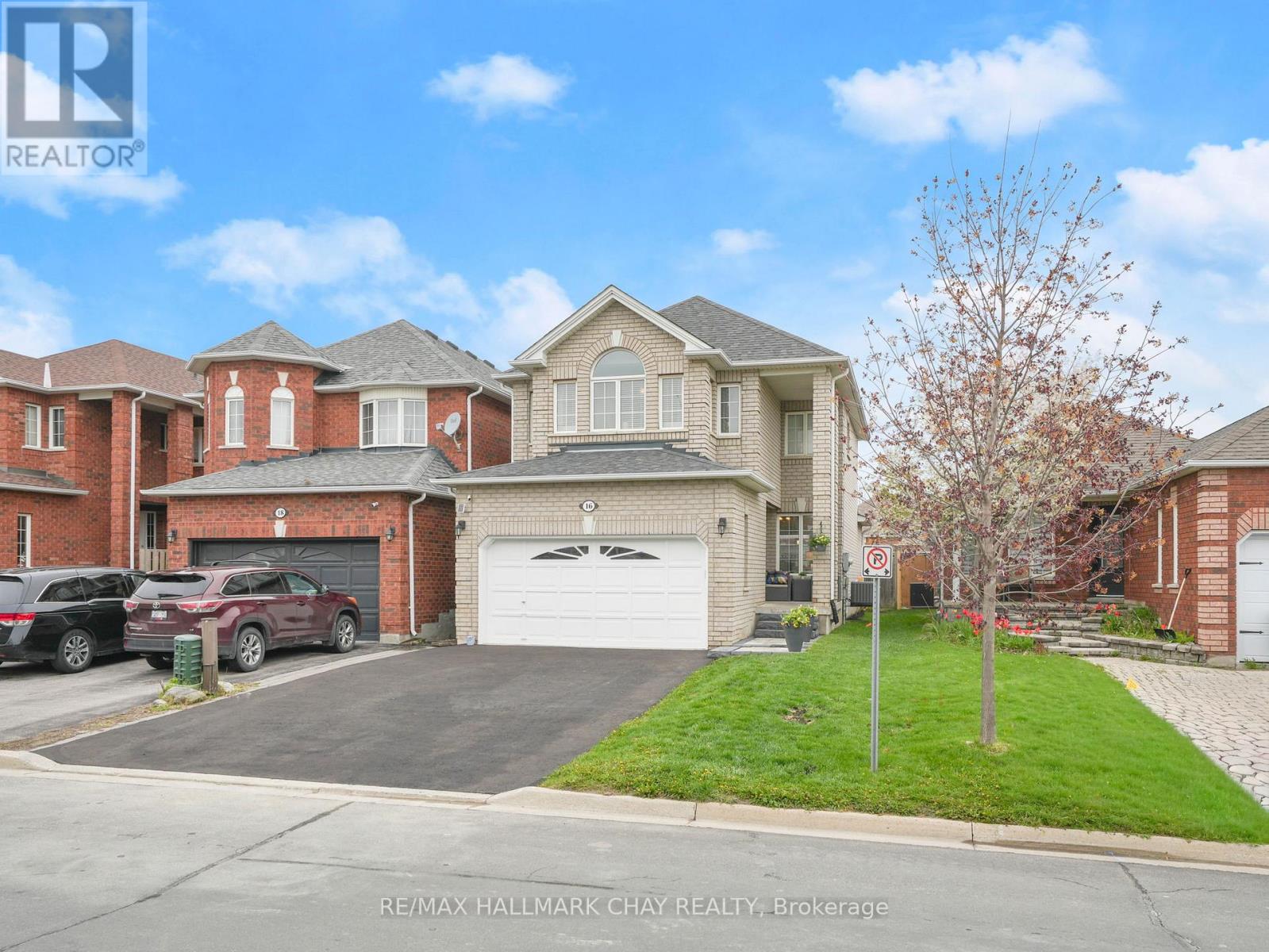 16 PRESTON AVENUE, New Tecumseth, Ontario
