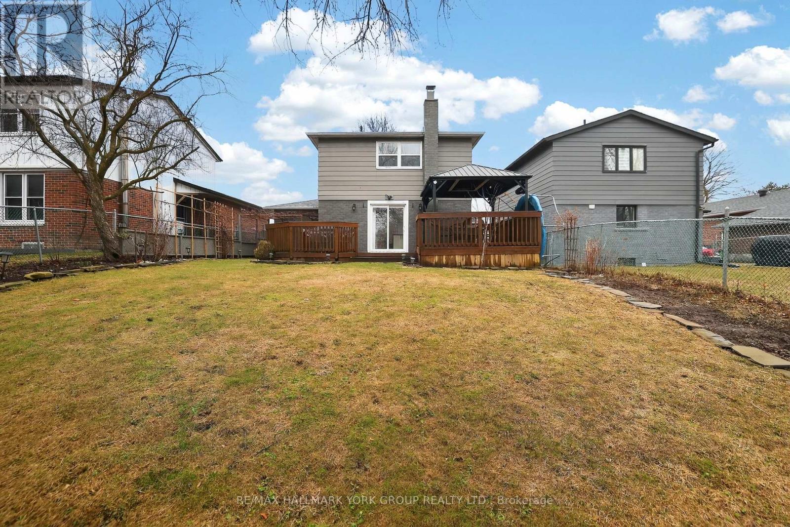 459 Sandford Street, Newmarket, Ontario  L3Y 4S8 - Photo 39 - N13142362