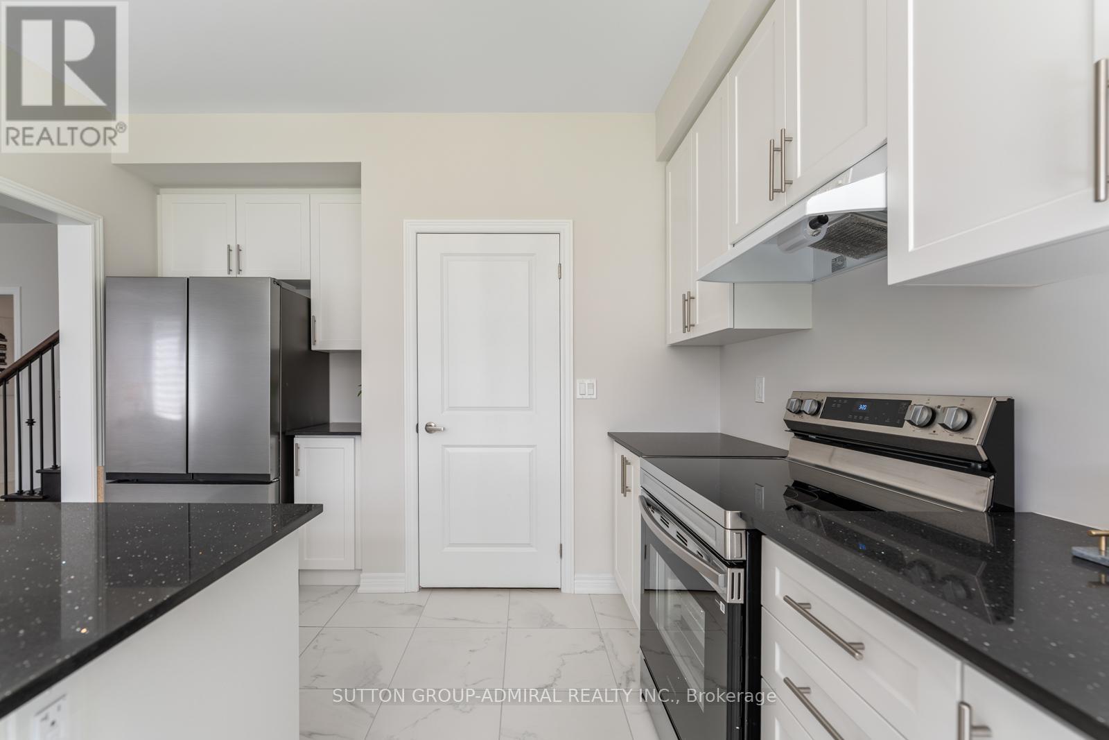 1285 Davis Loop, Innisfil (Lefroy), Ontario  L0L 1W0 - Photo 13 - N13142384