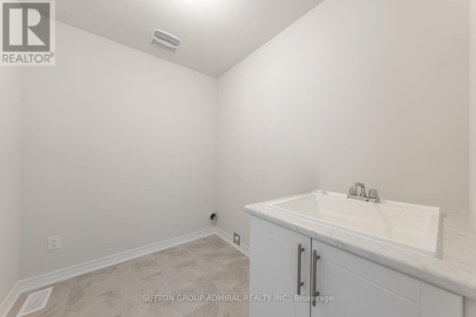 1285 Davis Loop, Innisfil (Lefroy), Ontario  L0L 1W0 - Photo 19 - N13142384