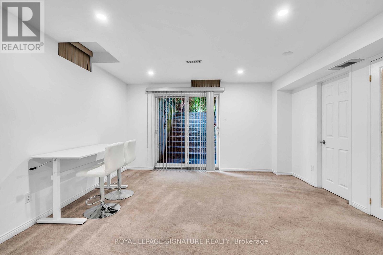 250 Laurentian Boulevard, Vaughan, Ontario  L6A 2V3 - Photo 36 - N13142510