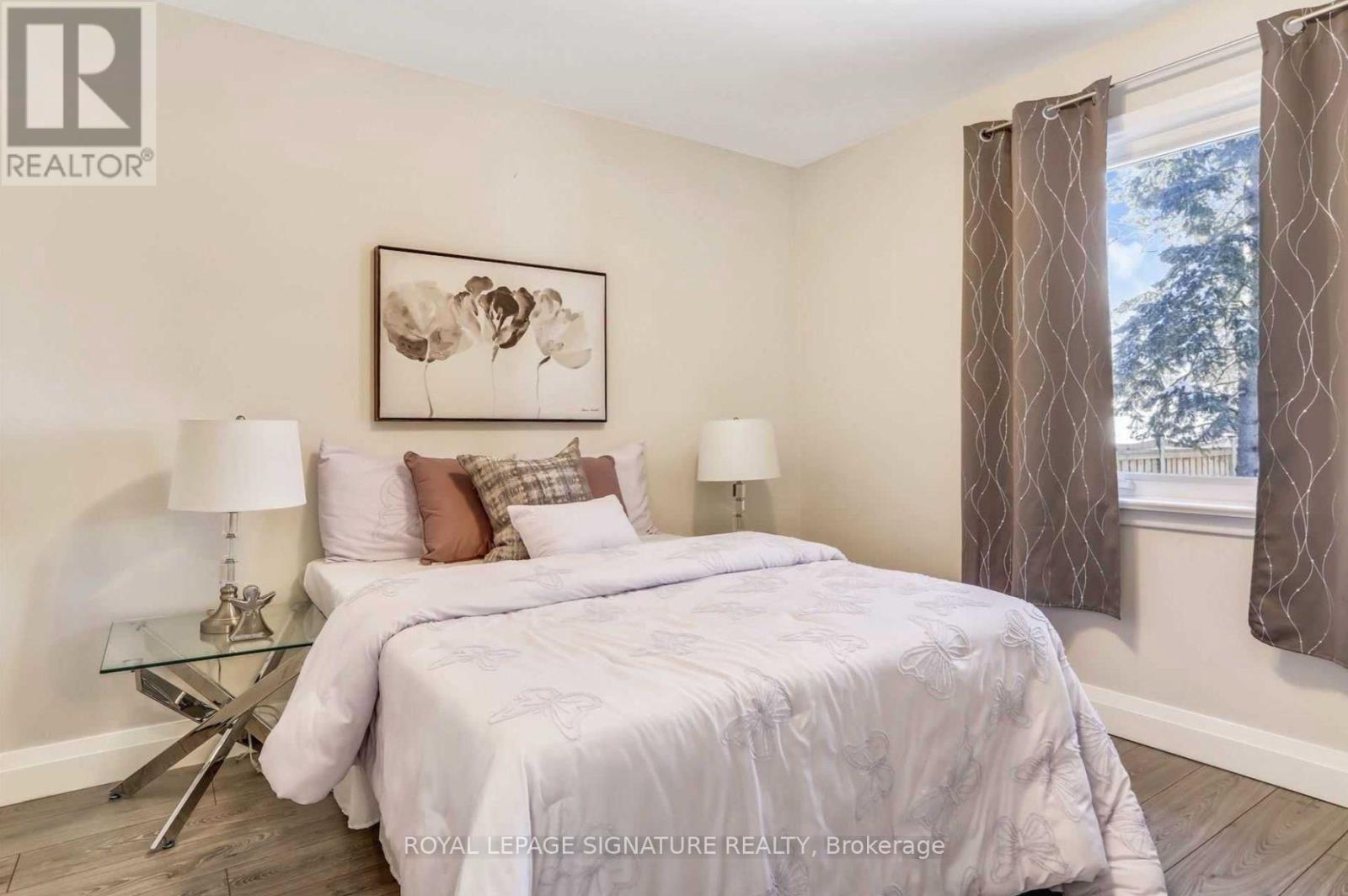 12 Beaverton Road N, Richmond Hill, Ontario  L4C 3J7 - Photo 6 - N13142522