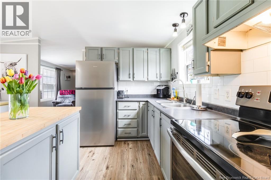 18 Ramsey Street, Lincoln, New Brunswick  E3B 6W9 - Photo 6 - NB139702