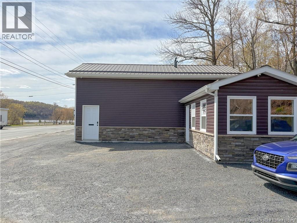 535-539 Main Street, Woodstock, New Brunswick  E7M 2B9 - Photo 39 - NB139104