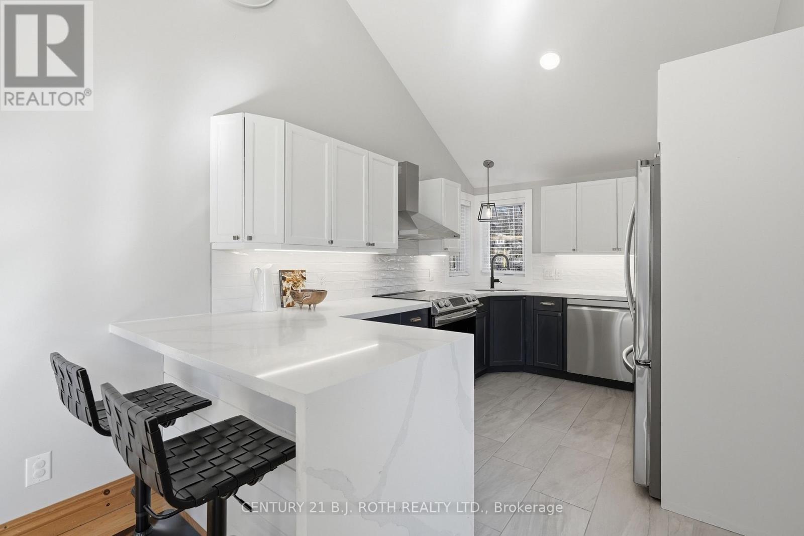 46 Slalom Drive, Oro-Medonte (Moonstone), Ontario  L0K 1N0 - Photo 6 - S13142130