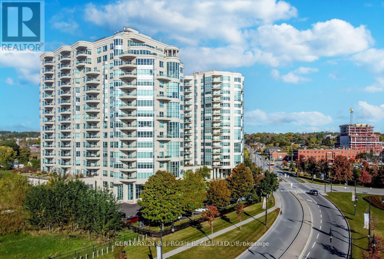 1402 - 2 Toronto Street, Barrie (City Centre), Ontario  L4N 9R2 - Photo 2 - S13142438