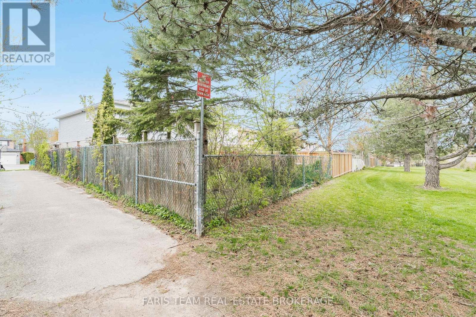67 Trillium Crescent, Barrie (Allandale Heights), Ontario  L4N 6H6 - Photo 29 - S13142520