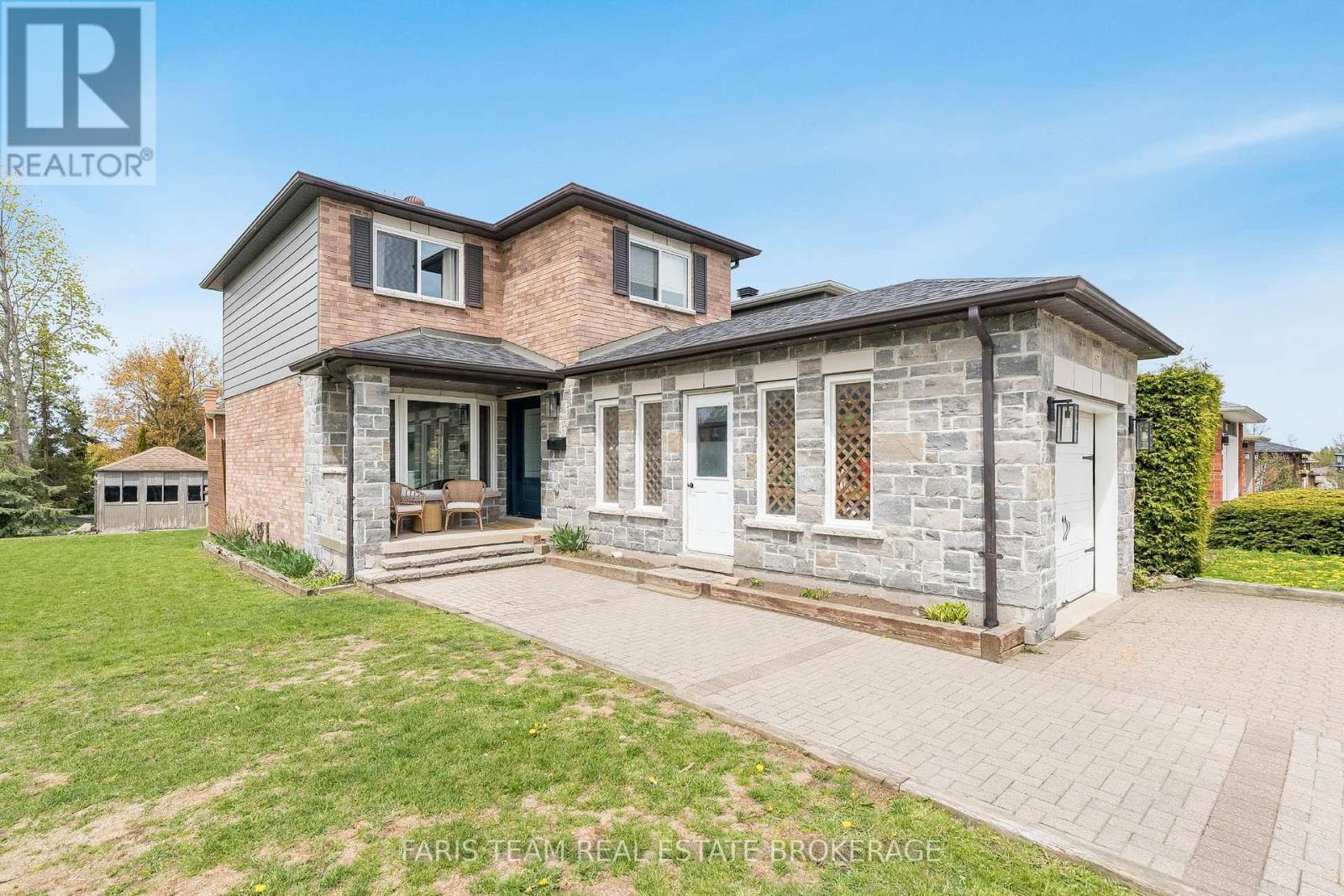 67 Trillium Crescent, Barrie (Allandale Heights), Ontario  L4N 6H6 - Photo 3 - S13142520