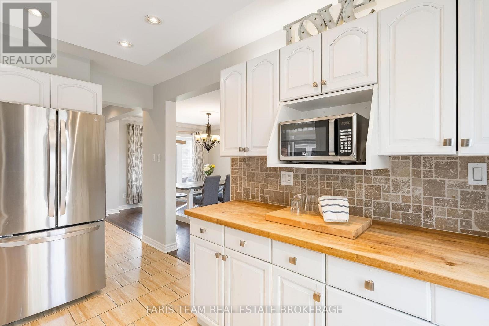 67 Trillium Crescent, Barrie (Allandale Heights), Ontario  L4N 6H6 - Photo 8 - S13142520
