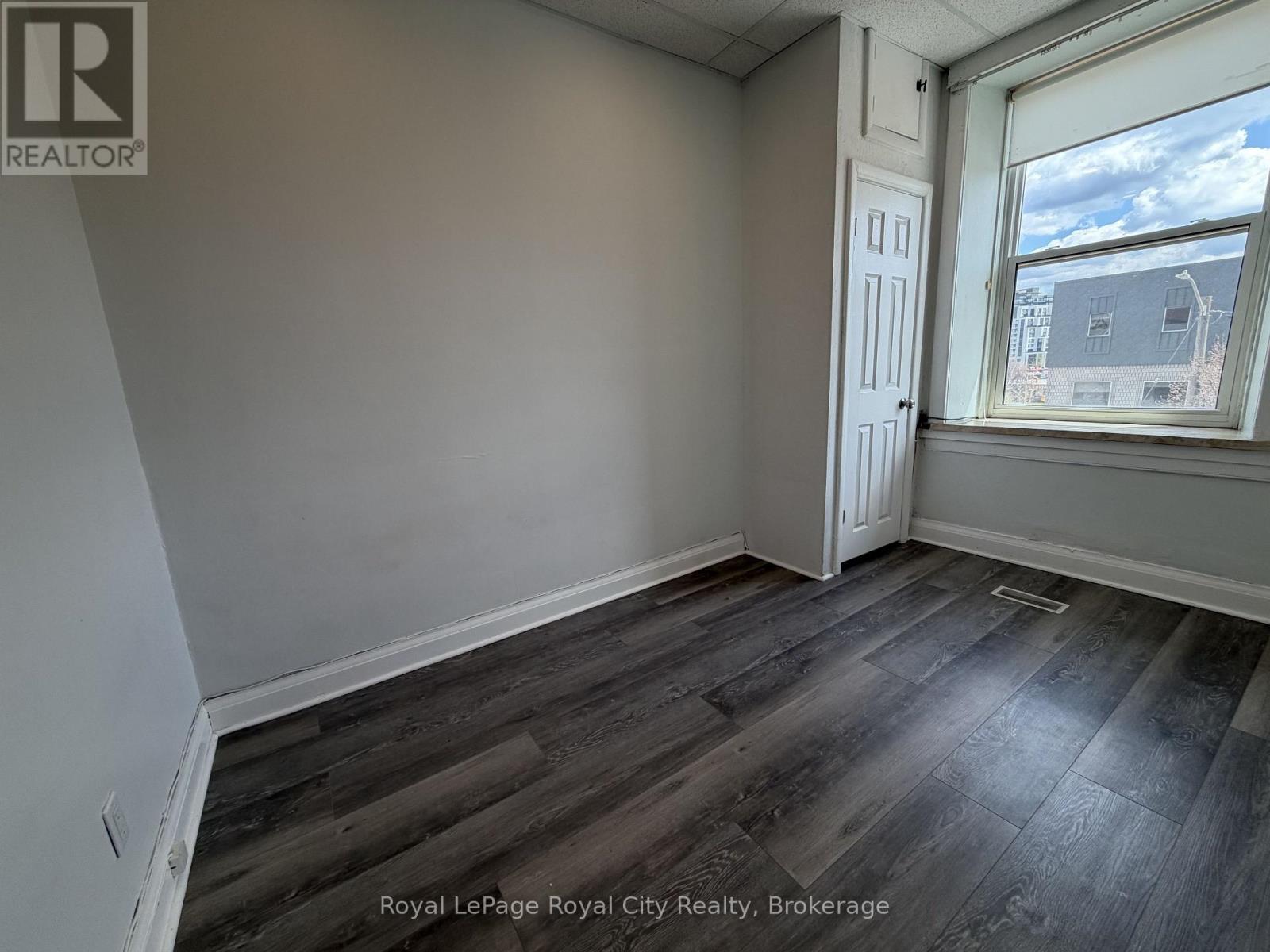 Unit 7 - 21 Gordon Street, Guelph, Ontario  N1H 4G8 - Photo 4 - X13001912