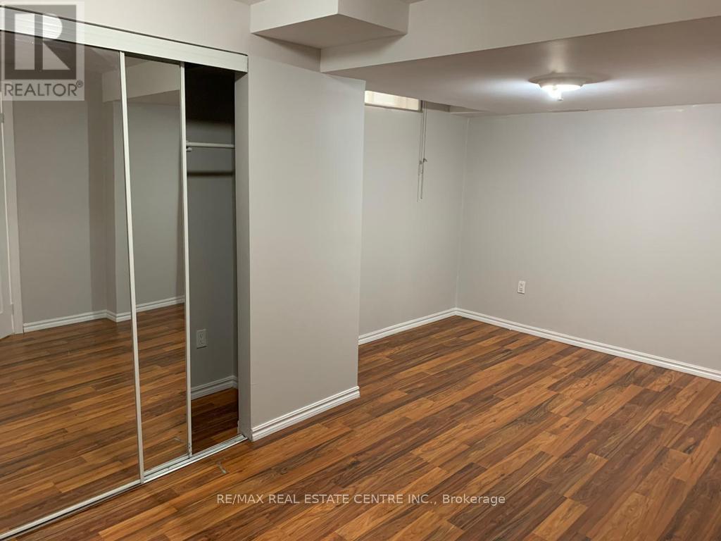 505 Rossellini Drive, Brampton, Ontario  L5W 1M5 - Photo 4 - W13142116