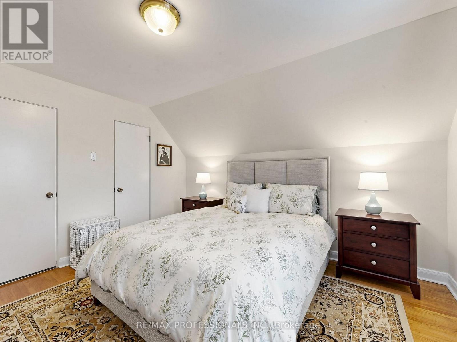 177 Elmhurst Drive, Toronto, Ontario  M9W 2L2 - Photo 13 - W13142142