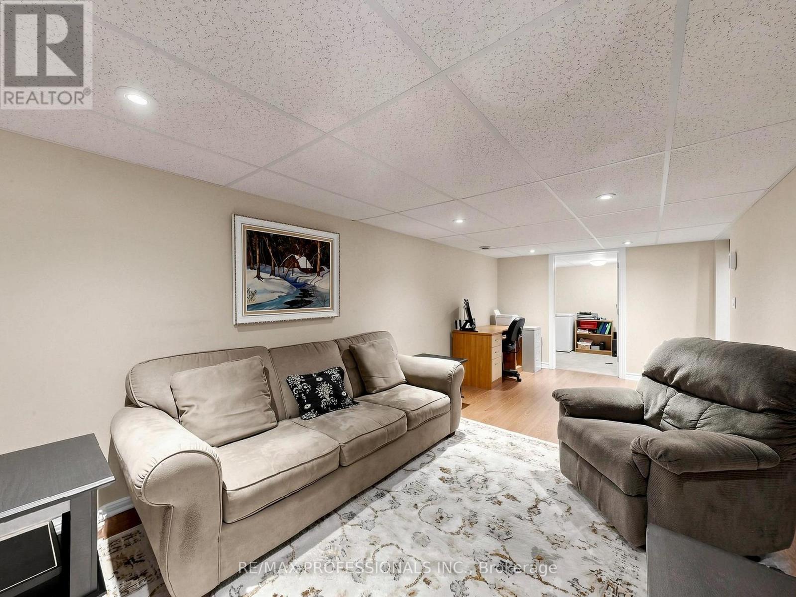 177 Elmhurst Drive, Toronto, Ontario  M9W 2L2 - Photo 23 - W13142142