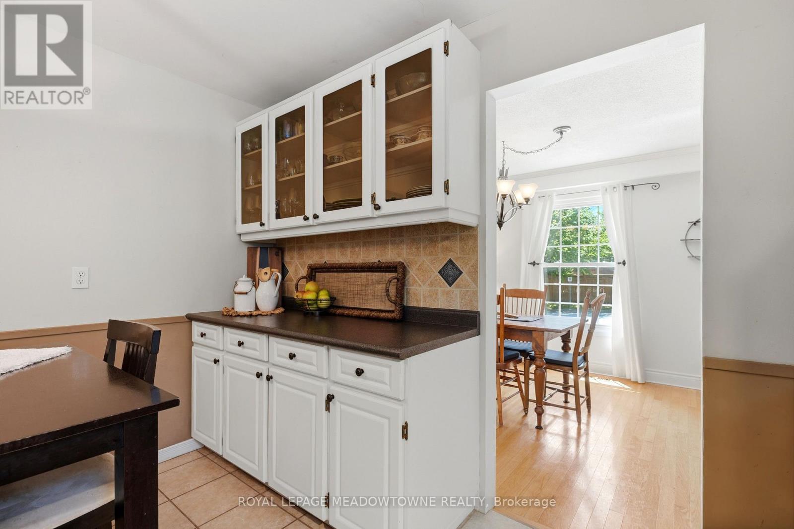 79 Mary Street, Halton Hills, Ontario  L7G 4V9 - Photo 17 - W13142148