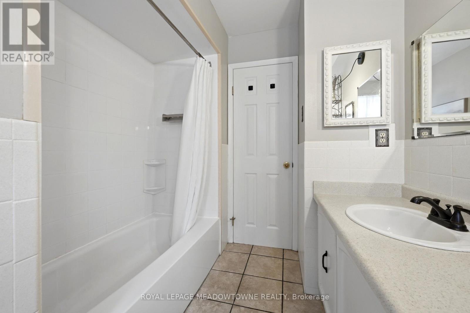 79 Mary Street, Halton Hills, Ontario  L7G 4V9 - Photo 22 - W13142148