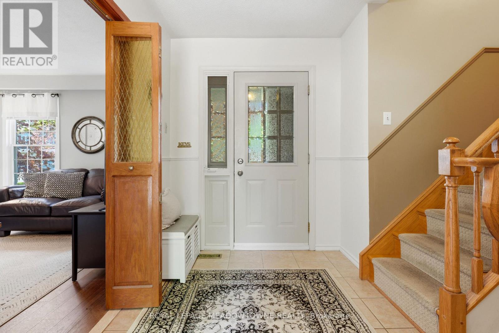 79 Mary Street, Halton Hills, Ontario  L7G 4V9 - Photo 3 - W13142148
