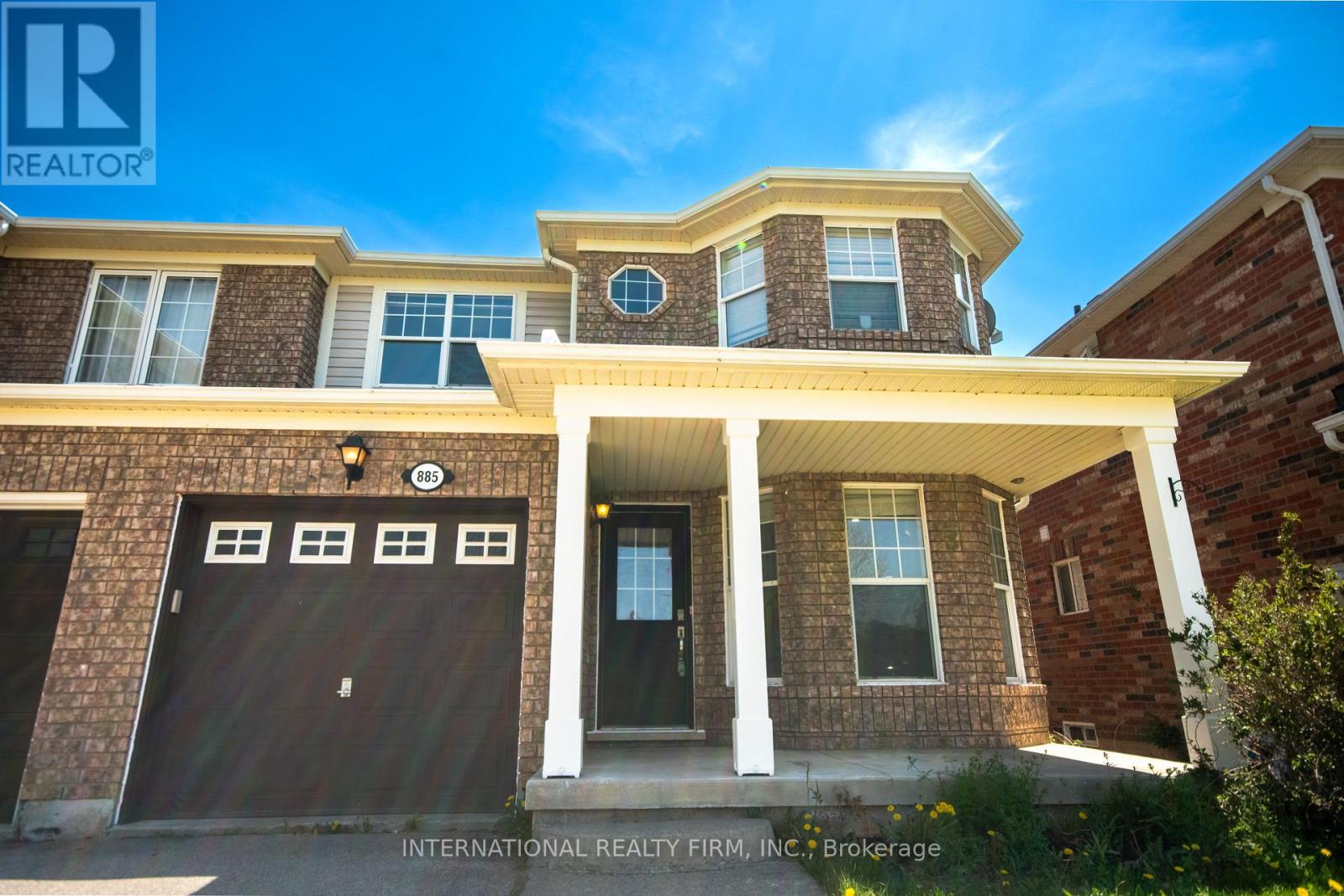 885 Gazley Circle, Milton, Ontario  L9T 6L7 - Photo 2 - W13142172