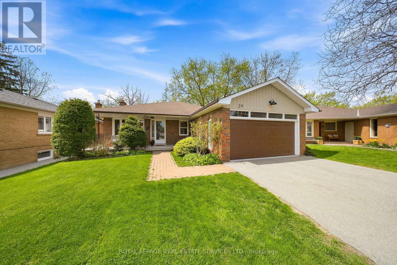 29 NORBERT CRESCENT, Toronto, Ontario