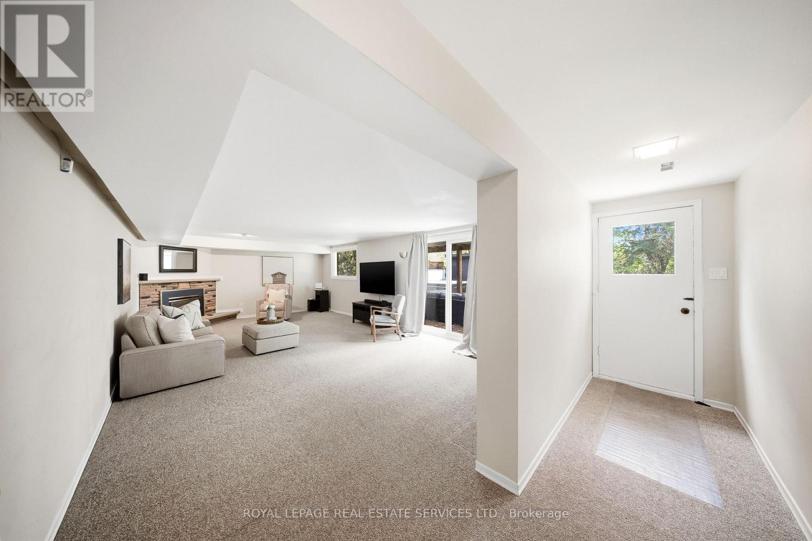 29 Norbert Crescent, Toronto, Ontario  M9C 3J8 - Photo 27 - W13142188