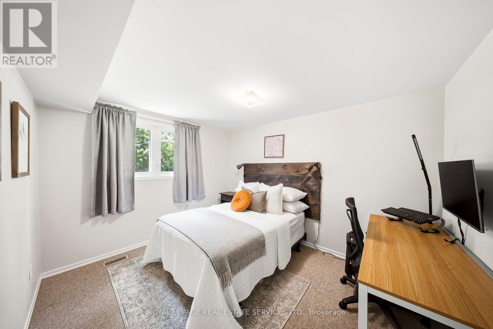 29 Norbert Crescent, Toronto, Ontario  M9C 3J8 - Photo 32 - W13142188