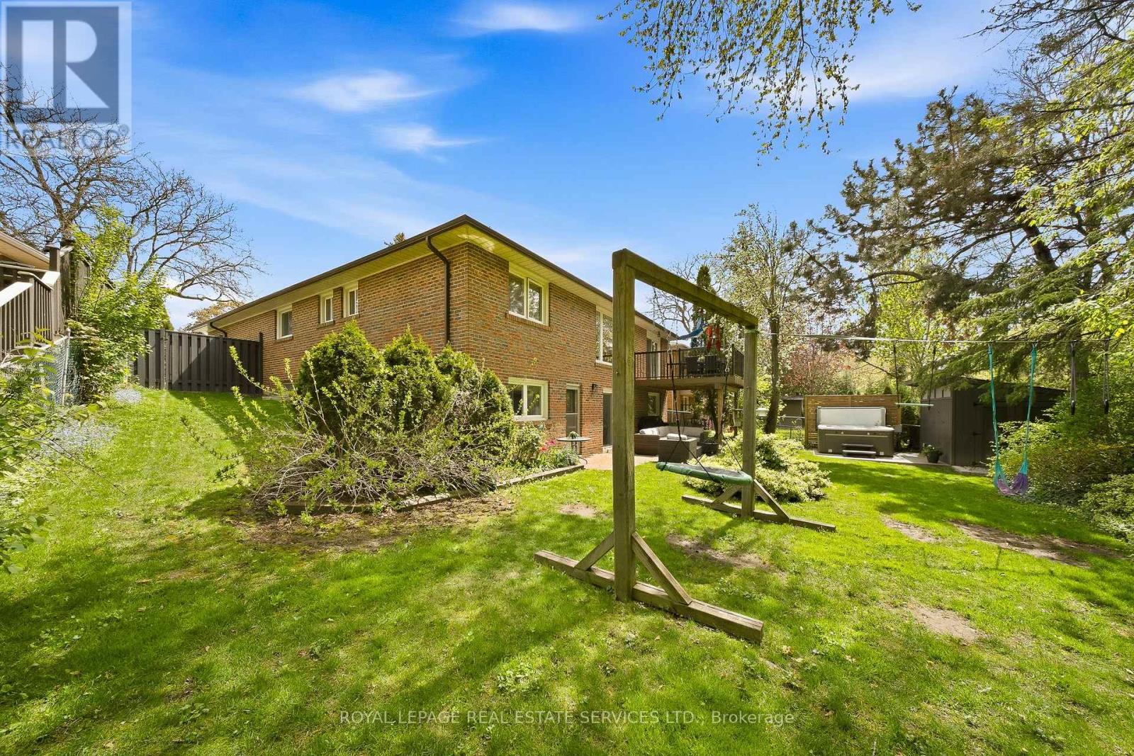 29 Norbert Crescent, Toronto, Ontario  M9C 3J8 - Photo 44 - W13142188