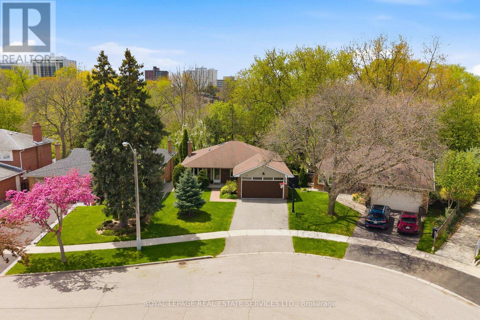 29 Norbert Crescent, Toronto, Ontario  M9C 3J8 - Photo 45 - W13142188