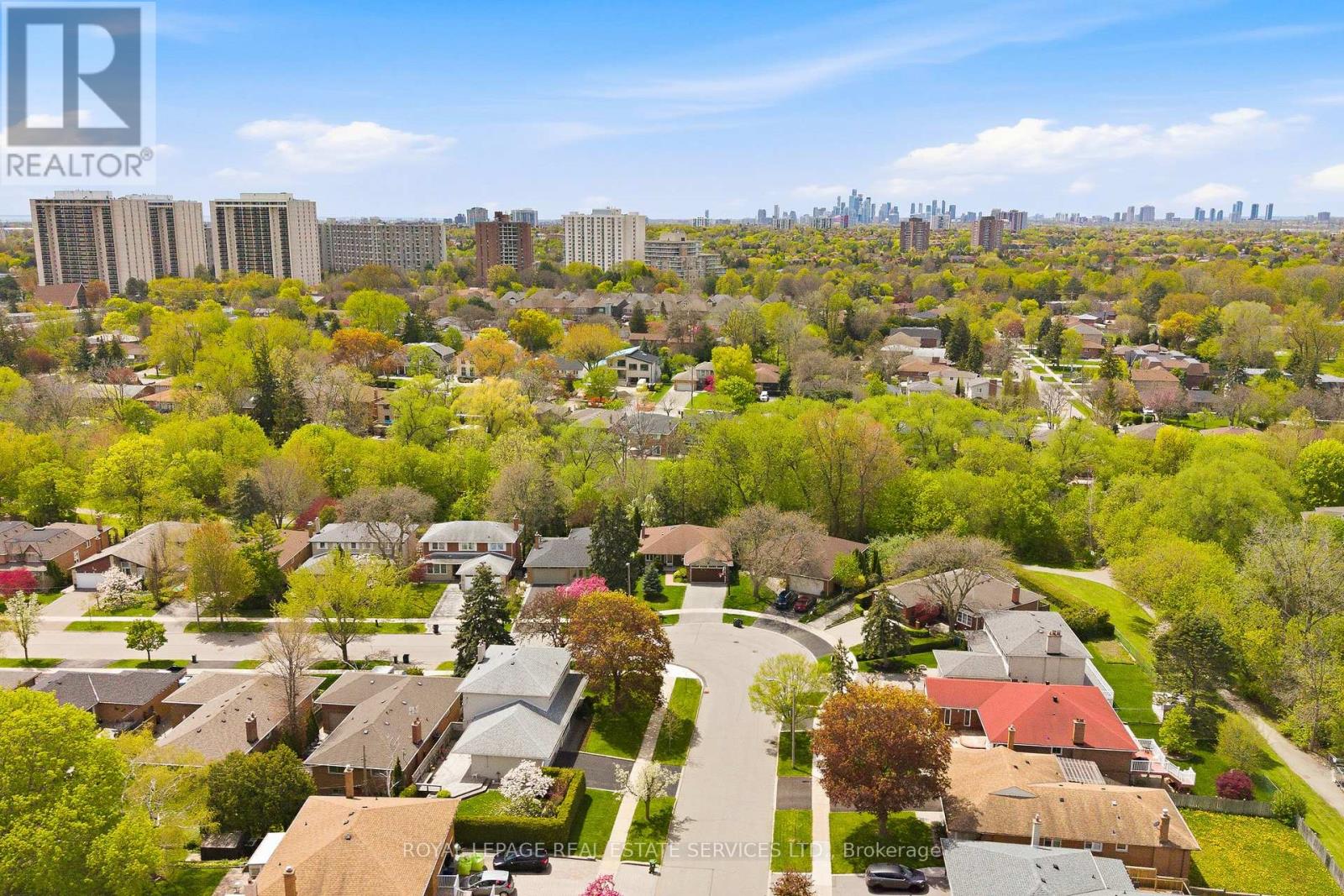 29 Norbert Crescent, Toronto, Ontario  M9C 3J8 - Photo 46 - W13142188